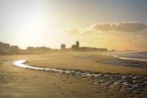 Lang en druk weekend voor de boeg: Stad Oostende start aanmeldingssysteem op voor drukste stranden in het centrum